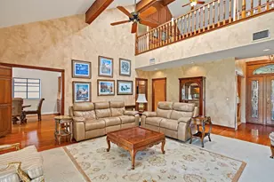 19154 Kristen Way, San Antonio, TX 78258 - Photo 9