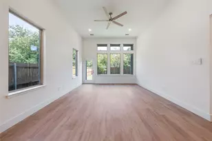 210 E Park St, Little Elm, TX 75068 - Photo 11