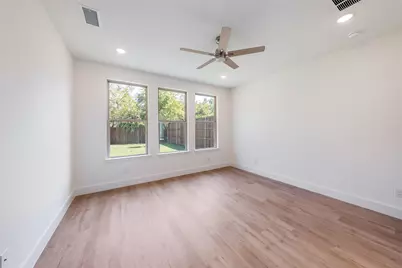 210 E Park Street, Little Elm, TX 75068 - Photo 13