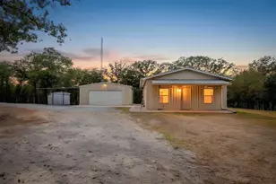 223 County Rd 3471, Paradise, TX 76073 - Photo 1
