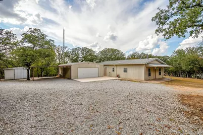 223 County Road 3471, Paradise, TX 76073 - Photo 7