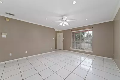 3306 Garrison Court, Houston, TX 77014 - Photo 9