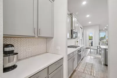 2923 Grand Lookout Lane, Arlington, TX 76001 - Photo 15