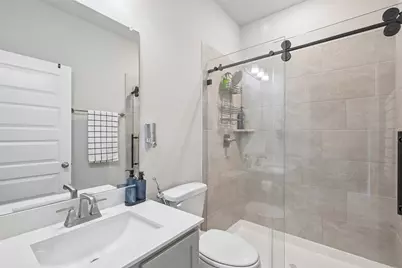 2923 Grand Lookout Lane, Arlington, TX 76001 - Photo 33