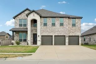 2923 Grand Lookout Ln, Arlington, TX 76001 - Photo 1