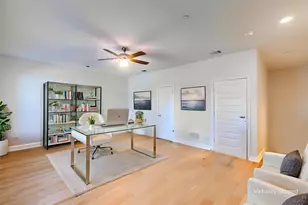 2917 Troutt Dr, Carrollton, TX 75010 - Photo 23