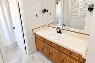 2701 Briarcliff Dr, Irving, TX 75062 - Photo 7