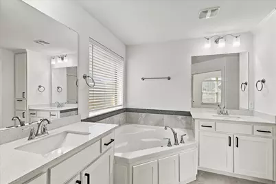 2737 Splendor Drive, Little Elm, TX 75068 - Photo 25