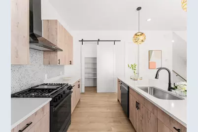 2015 N Prairie Avenue #205, Dallas, TX 75204 - Photo 7