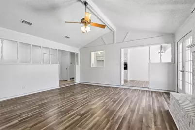 125 N Jessup Street, Alvarado, TX 76009 - Photo 7
