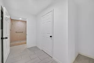 1607 Laura Rd, River Oaks, TX 76114 - Photo 25