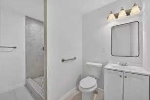 1607 Laura Rd, River Oaks, TX 76114 - Photo 27