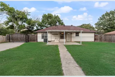 203 Creekstone Court, Seagoville, TX 75159 - Photo 17