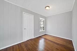 2305 8th Ave, Fort Worth, TX 76110 - Photo 9