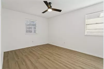 4701 Highgrove Drive, Fort Worth, TX 76132 - Photo 15