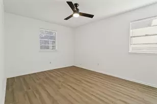 4701 Highgrove Dr, Fort Worth, TX 76132 - Photo 15
