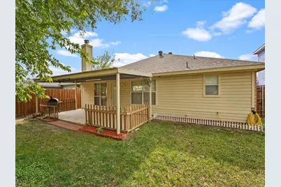 4702 Grovetree Lane, Garland, TX 75043 - Photo 5