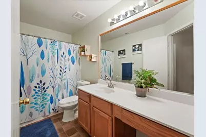 4702 Grovetree Lane, Garland, TX 75043 - Photo 9