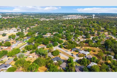 10 Beverly Court, Bedford, TX 76022 - Photo 33