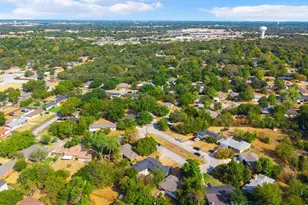 10 Beverly Ct, Bedford, TX 76022 - Photo 33