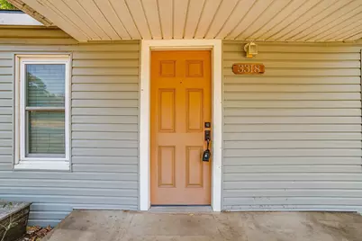 3318 Devalcourt Avenue, Forest Hill, TX 76119 - Photo 5
