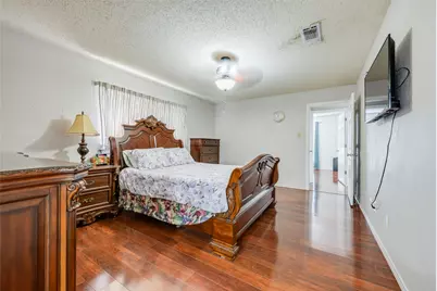 718 Southridge Court, Grand Prairie, TX 75052 - Photo 7