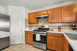 1710 Duster Cir, Arlington, TX 76018 - Photo 13