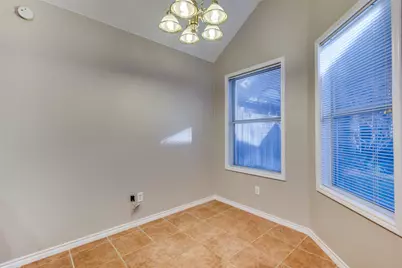 1913 Piney Creek Boulevard, Denton, TX 76205 - Photo 11