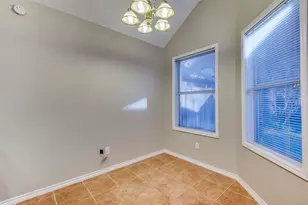 1913 Piney Creek Blvd, Denton, TX 76205 - Photo 11
