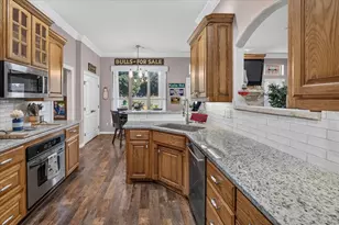 152 Savannah Dr, Weatherford, TX 76087 - Photo 13