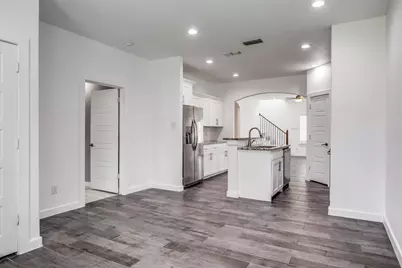 3615 Pueblo Street, Dallas, TX 75212 - Photo 9