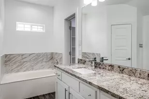 3615 Pueblo St, Dallas, TX 75212 - Photo 15