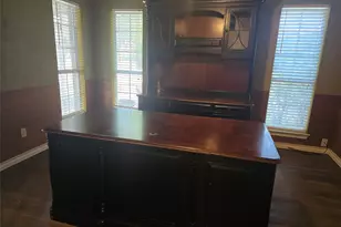 437 Sugartree Dr, Lipan, TX 76462 - Photo 3
