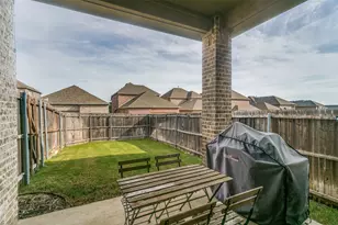 3639 Chesterfield St, Irving, TX 75038 - Photo 15