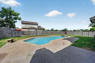 4301 Hudson Ave, Grand Prairie, TX 75052 - Photo 21
