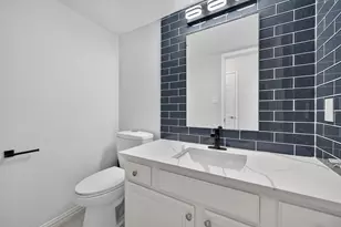 4301 Hudson Ave, Grand Prairie, TX 75052 - Photo 19