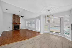 4301 Hudson Ave, Grand Prairie, TX 75052 - Photo 3