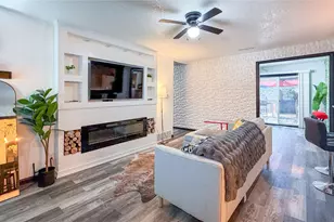 1805 El Paso St, Grand Prairie, TX 75051 - Photo 3