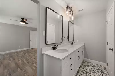 3204 Brown Trail, Bedford, TX 76021 - Photo 21