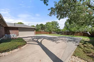 3204 Brown Trail, Bedford, TX 76021 - Photo 29