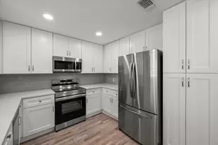 3204 Brown Trail, Bedford, TX 76021 - Photo 11