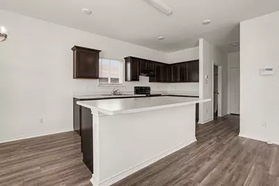 257 Michelle Drive, Grand Prairie, TX 75051 - Photo 11
