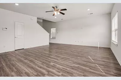 257 Michelle Drive, Grand Prairie, TX 75051 - Photo 13
