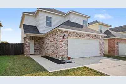 257 Michelle Drive, Grand Prairie, TX 75051 - Photo 1