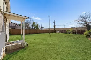 1224 E Morningside Dr, Fort Worth, TX 76104 - Photo 5