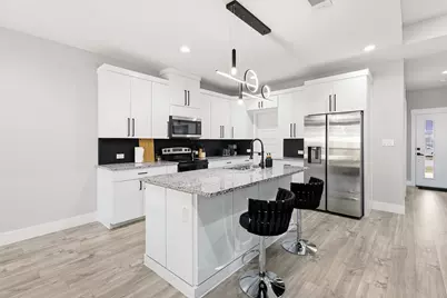 3901 Hamilton Avenue, Dallas, TX 75210 - Photo 5