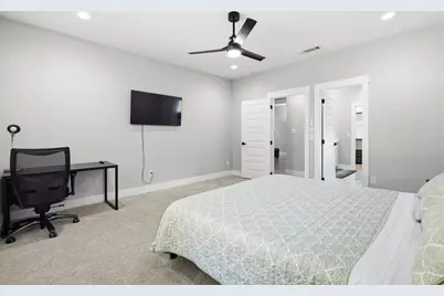 3901 Hamilton Avenue, Dallas, TX 75210 - Photo 19