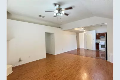 6006 Brook Forest Drive, Arlington, TX 76018 - Photo 7