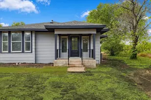 401 S Gardner St, Whitewright, TX 75491 - Photo 1