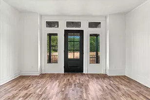 401 S Gardner St, Whitewright, TX 75491 - Photo 3
